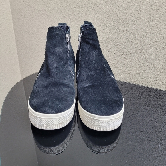 Steve Madden Wedgie Hidden Wedge Suede High Top Sneakers Size 11 - Picture 4 of 11